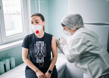 На Харьковщине к вакцинальной кампании присоединились патрульные полицейские