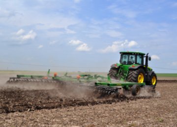 На Харьковщине начали сеять озимые зерновые культуры