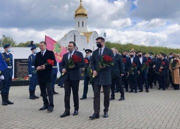 На Харьковщине отмечают День победы над нацизмом во Второй мировой войне На Харьковщине отмечают День победы над нацизмом во Второй мировой войне