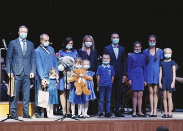 На Харьковщине отмечают День усыновления На Харьковщине отмечают День усыновления