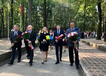 На Харьковщине почтили память жертв тоталитаризма