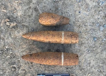 На Харьковщине полицейские изъяли у мужчины боеприпасы времен Второй мировой войны