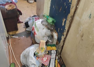 На Харьковщине полицейские обнаружили двух малолетних детей без присмотра взрослых На Харьковщине полицейские обнаружили двух малолетних детей без присмотра взрослых