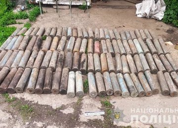 На Харьковщине полицейские обнаружили в гараже жителя райцентра боеприпасы На Харьковщине полицейские обнаружили в гараже жителя райцентра боеприпасы