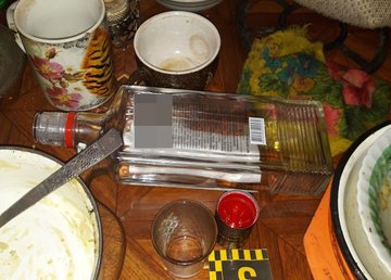 На Харьковщине полицейские задержали мужчину по подозрению в совершении покушения на двойное убийство На Харьковщине полицейские задержали мужчину по подозрению в совершении покушения на двойное убийство