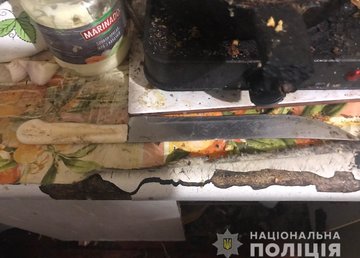 На Харьковщине полицейские задержали женщину, которая едва не убила своего знакомого