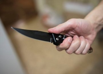 На Харьковщине полицейские задержали злоумышленника за покушение на убийство нескольких лиц На Харьковщине полицейские задержали злоумышленника за покушение на убийство нескольких лиц