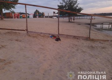 На Харьковщине полиция выясняет обстоятельства гибели 10-летнего мальчика На Харьковщине полиция выясняет обстоятельства гибели 10-летнего мальчика