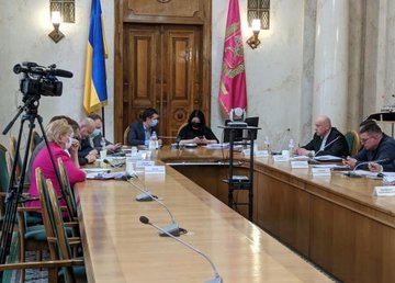 На Харьковщине продолжают борьбу с нелегальными АЗС и НПЗ На Харьковщине продолжают борьбу с нелегальными АЗС и НПЗ