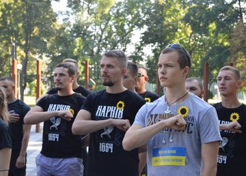 На Харьковщине прошел Всеукраинский патриотический забег «Шаную воїнів, біжу за героїв України»