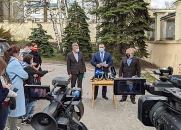 На Харьковщине работают телефоны «горячих» линий по вопросам, связанным с COVID-19