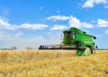 На Харьковщине собрали почти 3,5 млн тонн ранних зерновых и зернобобовых культур