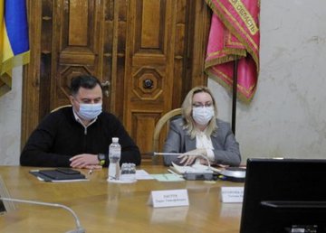 На Харьковщине в собственность общин передадут 28 ЦРБ и 35 центров первичной медико-санитарной помощи На Харьковщине в собственность общин передадут 28 ЦРБ и 35 центров первичной медико-санитарной помощи
