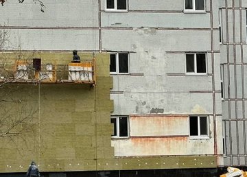 На Салтовке ремонтируют гимназию