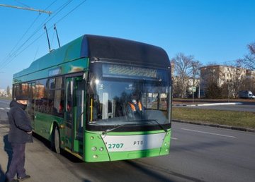На троллейбусный маршрут в Жихарь выходят дополнительные троллейбусы