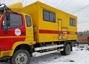 На улице Кибальчича ведутся ремонтные работы на магистральном трубопроводе