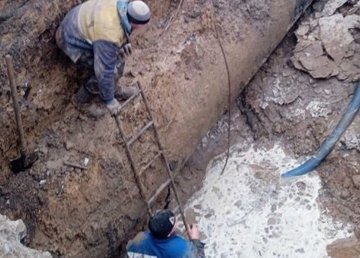 На улице Павла Скоропадского восстановили магистральный водовод На улице Павла Скоропадского восстановили магистральный водовод