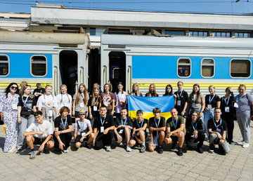 На відпочинок до Великої Британії вирушили 24 дитини з Харківської області