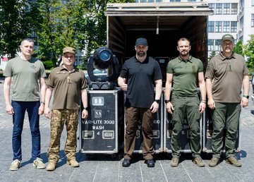 Нацгвардійці Харківщини отримали прожектори для нічної боротьби з ворожими безпілотниками