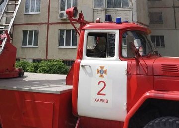 Немишлянский район: во время пожара в жилом 16-этажном доме эвакуировали 25 человек  Немишлянский район: во время пожара в жилом 16-этажном доме эвакуировали 25 человек