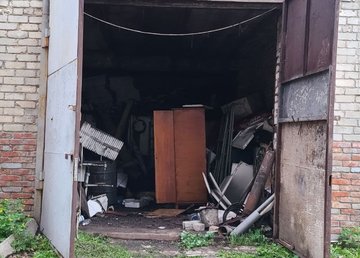 Новобаварский район: огнеборцы потушили пожар в частном гараже Новобаварский район: огнеборцы потушили пожар в частном гараже