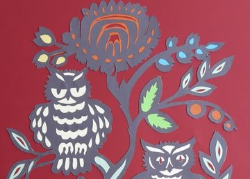 Областной центр культуры презентует выставку вытынанок Валковской детской школы искусств