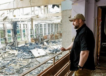 Оккупанты продолжают хаотические обстрелы нашей области, терроризируя мирное население – Олег Синегубов Оккупанты продолжают хаотические обстрелы нашей области, терроризируя мирное население – Олег Синегубов