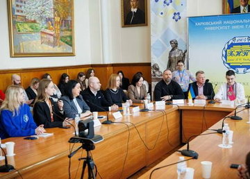 Олег Синєгубов долучився до Всеукраїнського форуму студентського самоврядування Олег Синєгубов долучився до Всеукраїнського форуму студентського самоврядування