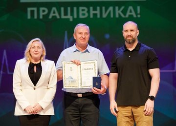Олег Синєгубов привітав медпрацівників напередодні професійного свята Олег Синєгубов привітав медпрацівників напередодні професійного свята