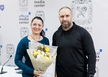 Олег Синєгубов привітав працівників радіо, телебачення та зв'язку з професійним святом