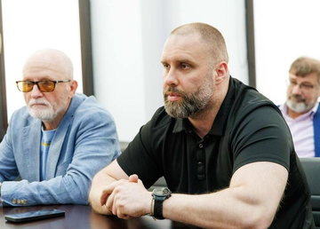 Олег Синєгубов та виконувач обов’язків міністра культури Ростислав Карандєєв обговорили пріоритетні питання розвитку культури на Харківщині