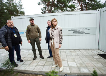 Олена Логвинова перевірила роботу модульних клінік у Циркунівській та Липецькій громадах Харківського району