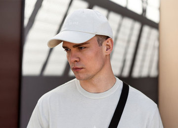 Оригинальный аксессуар на каждый день - кепка Stone Island