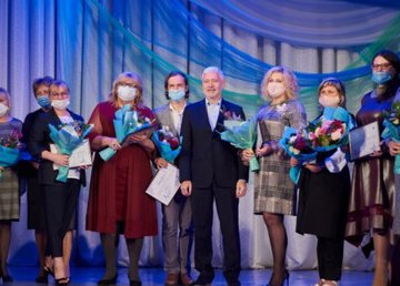 Педагогов Немышлянского района поздравили с профессиональным праздником 