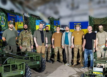 «Передали евакуаційні дрони 10 бойовим підрозділам, які виконують завдання на Харківському напрямку», – Олег Синєгубов