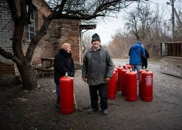 «Перші жителі Харківщини вже отримали гуманітарні балони зі скрапленим газом», - Олег Синєгубов «Перші жителі Харківщини вже отримали гуманітарні балони зі скрапленим газом», - Олег Синєгубов