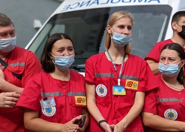 Подразделениям экстренной медицинской помощи Харьковщины передали 17 новых карет «скорой» Подразделениям экстренной медицинской помощи Харьковщины передали 17 новых карет «скорой»