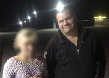 Полицейские в течение нескольких часов разыскали пропавшую девушку в Змиевском районе Харьковской области Полицейские в течение нескольких часов разыскали пропавшую девушку в Змиевском районе Харьковской области