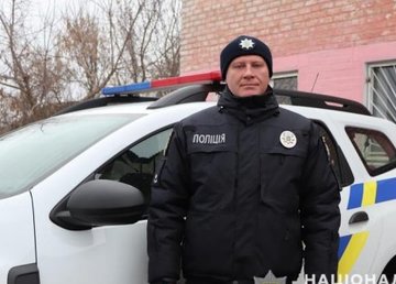 Полиция Харькова собирает факты военных преступлений и выполняет гуманитарную миссию Полиция Харькова собирает факты военных преступлений и выполняет гуманитарную миссию