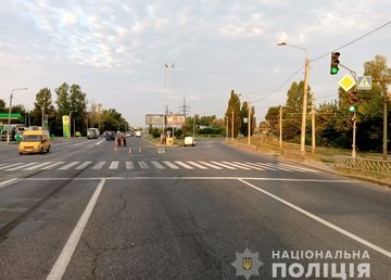 Полиция устанавливает обстоятельства наезда на пешехода в Новобаварском районе Харькова