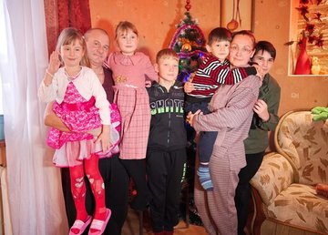 Попри війну на Харківщині продовжують з’являтися нові прийомні сім’ї та дитбудинки сімейного типу