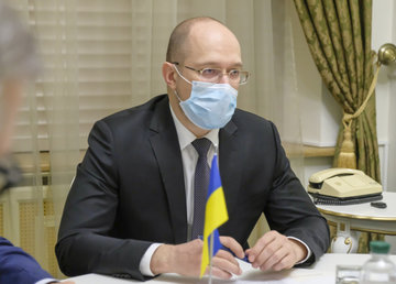 Правительство усиливает меры контроля за соблюдением правил карантина