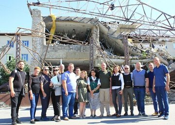 Представники Expertise France оглянули масштаби руйнувань Ізюмської лікарні