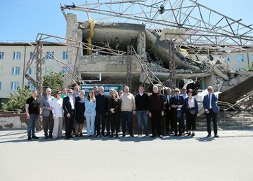 Представники посольств дев'яти європейських країн відвідали Ізюм