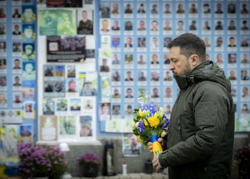 Президент ушанував пам’ять загиблих захисників і захисниць України Президент ушанував пам’ять загиблих захисників і захисниць України