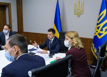 Президент высоко оценил позицию Венецианской комиссии относительно последствий решения КСУ Президент высоко оценил позицию Венецианской комиссии относительно последствий решения КСУ