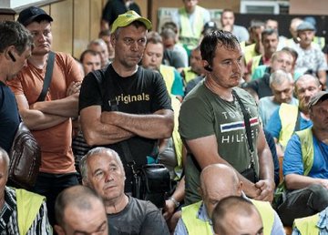 Работников КВБО учили правильно действовать при обнаружении мин и снарядов Работников КВБО учили правильно действовать при обнаружении мин и снарядов