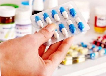 Родительский совет передал медицинские препараты харьковским больницам