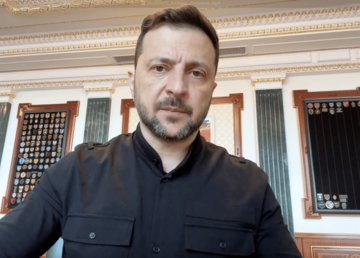 Росія протягом уже місяців постійно збільшує кількість засобів ураження в ударах – звернення Президента