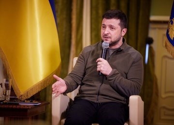 Россия уже отходит от ультиматумов, но для полноценных переговоров необходимо участие западных партнеров – Владимир Зеленский Россия уже отходит от ультиматумов, но для полноценных переговоров необходимо участие западных партнеров – Владимир Зеленский